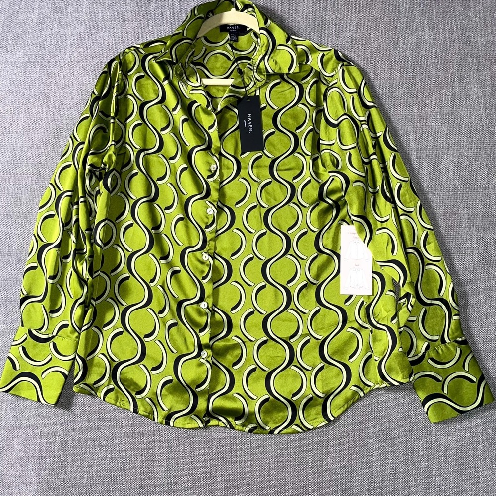 Haver London Shirt Womens XS Green Satin Geometric‎ Long Sleeve Casual Button Up